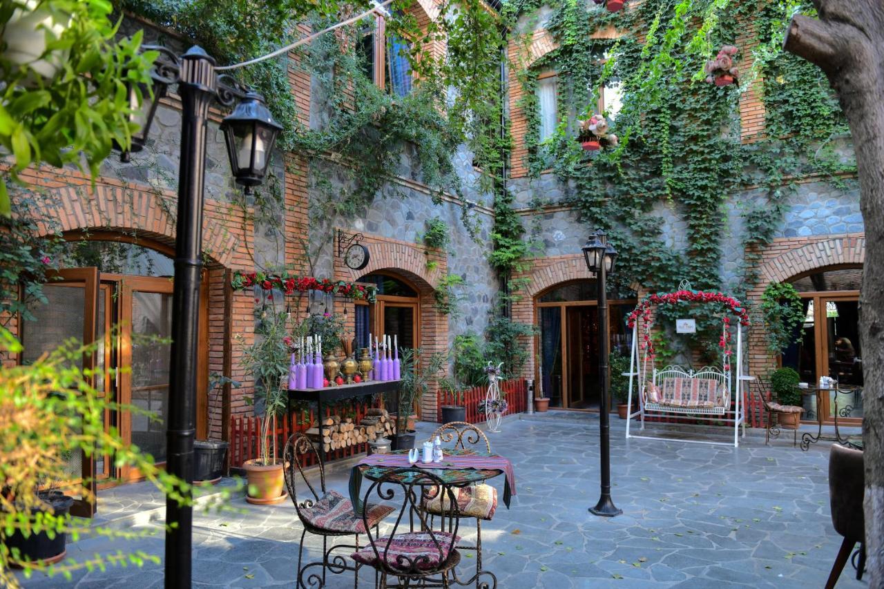 Hotel Old Town Şǝki Exteriér fotografie