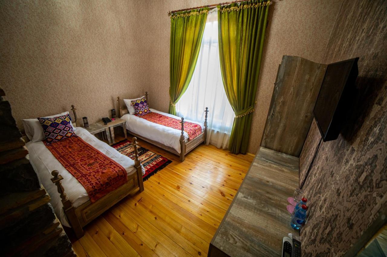 Hotel Old Town Şǝki Exteriér fotografie