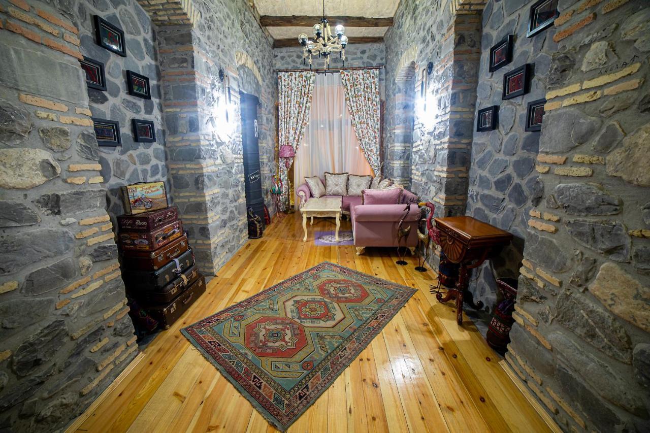 Hotel Old Town Şǝki Exteriér fotografie